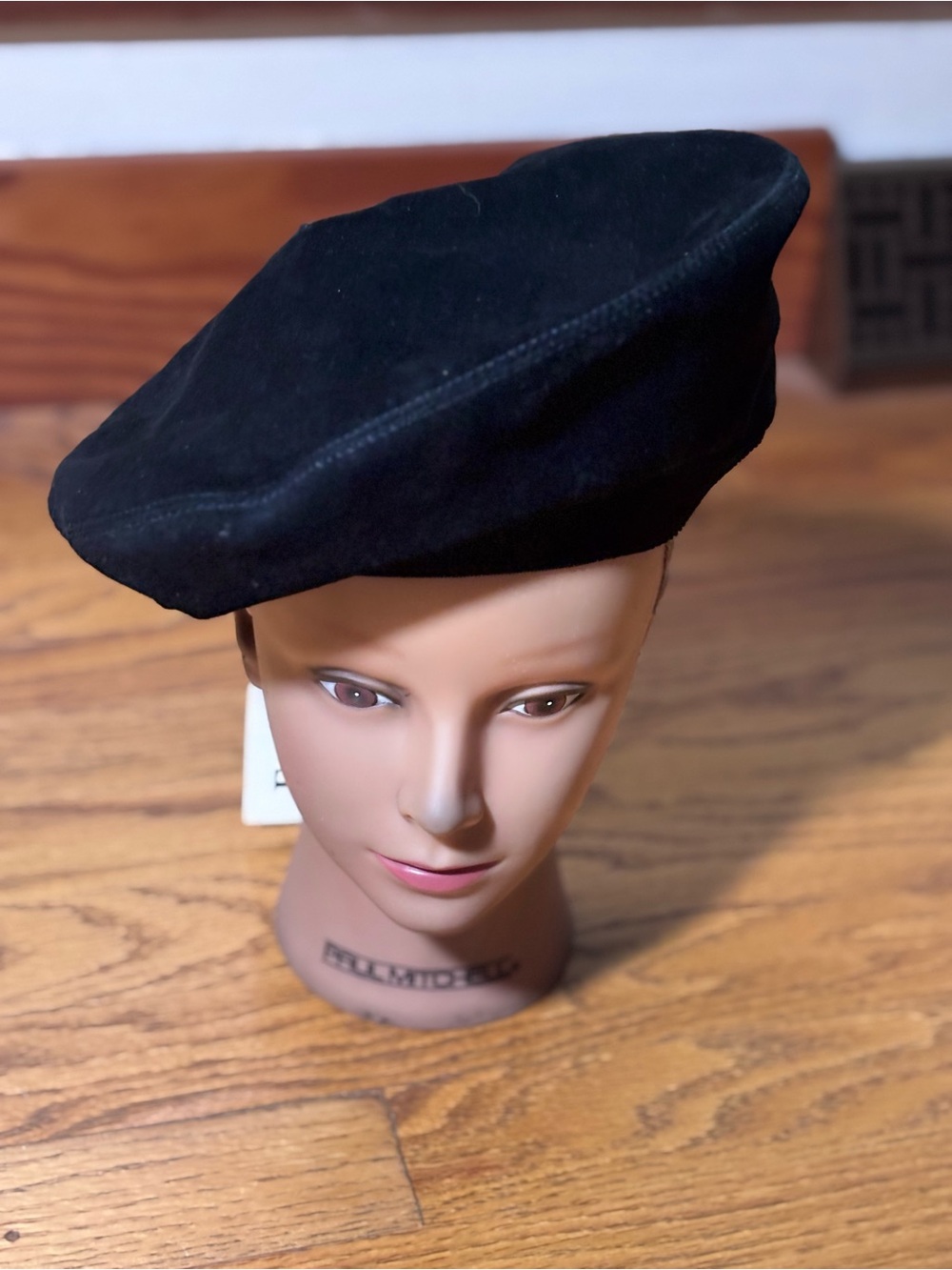 NWT Eric Javits Black Beret Paris Vacation Travel Fall Winter Hat 13071 - Picture 2 of 8